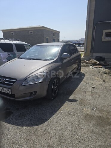 Kia Ceed 2007, 385,000 km - 1.6 л - Bakı