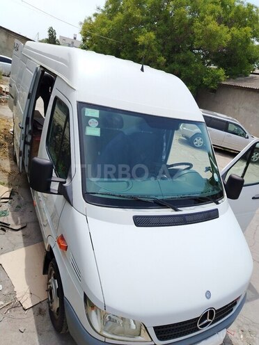 Mercedes Sprinter 413 2017, 140,000 km - 2.2 l - Bakı