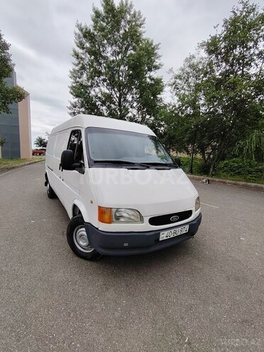 Ford Transit-2