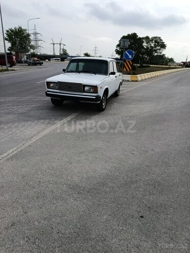 LADA (VAZ) 2107 2005, 95,000 km - 1.5 л - Yevlax