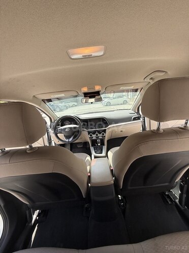 Hyundai Elantra 2019, 152,888 km - 2.0 л - Bakı