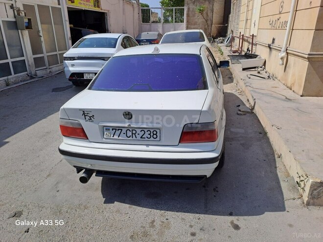 BMW 318 1995, 246,467 km - 1.8 l - Bakı
