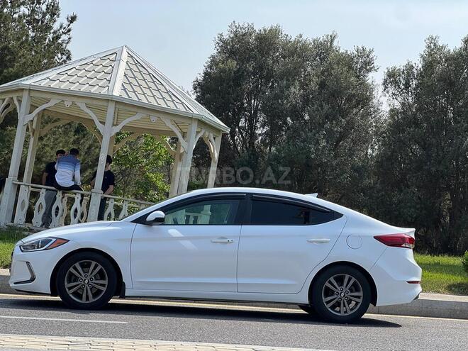 Hyundai Elantra 2017, 97,301 km - 2.0 l - Bakı