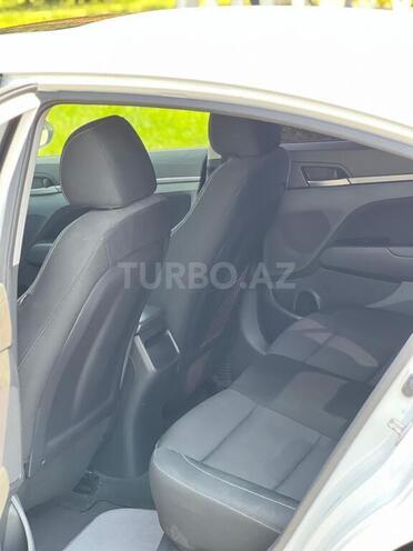 Hyundai Elantra 2017, 97,301 km - 2.0 l - Bakı
