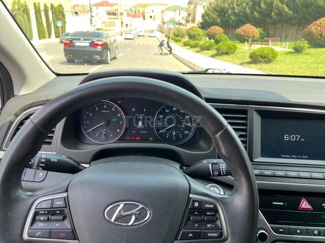 Hyundai Elantra 2017, 97,301 km - 2.0 l - Bakı