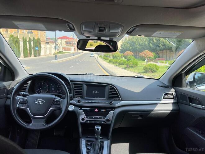 Hyundai Elantra 2017, 97,301 km - 2.0 l - Bakı