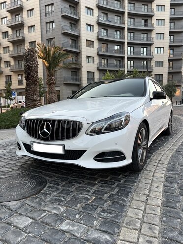 Mercedes E 220 d 2014, 151,000 km - 2.2 л - Bakı