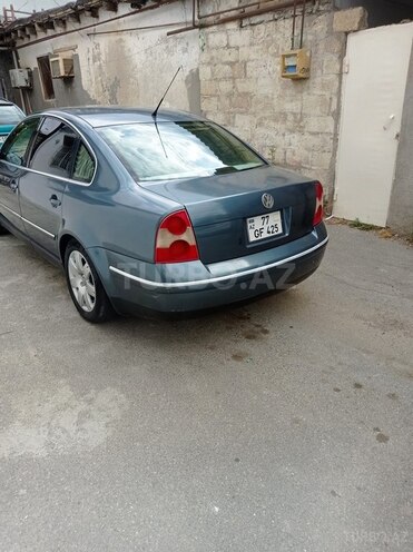 Volkswagen Passat 2001, 160,000 km - 2.8 l - Bakı