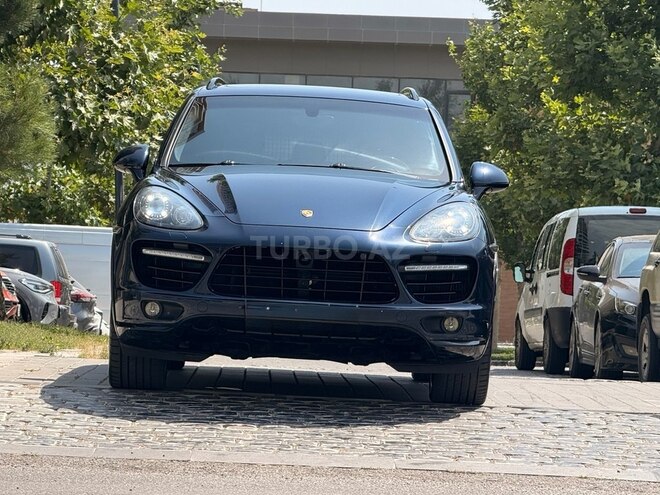 Porsche Cayenne-21
