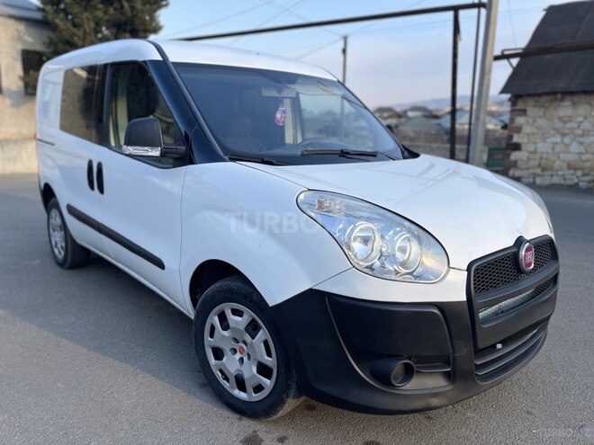 Fiat Doblo 2014, 248,465 km - 1.4 l - Gəncə