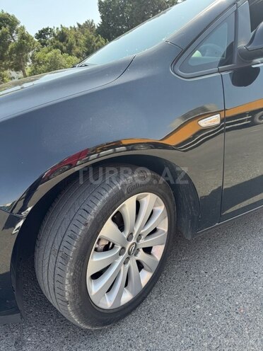 Opel Astra 2016, 174,101 km - 1.6 l - Bakı