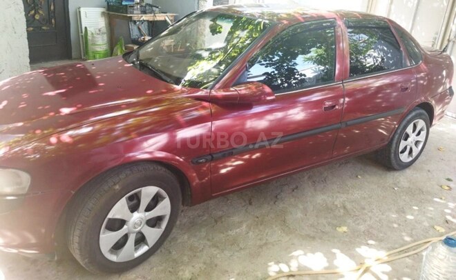 Opel Vectra 1996, 426,960 km - 1.8 l - Bakı