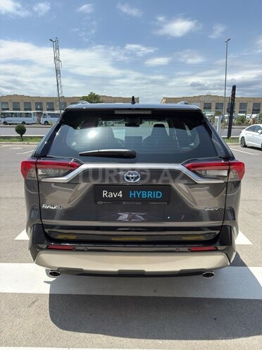 Toyota RAV4 2025, 0 km - 2.5 l - Gəncə