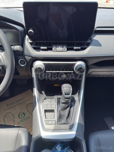 Toyota RAV4 2025, 0 km - 2.5 l - Gəncə