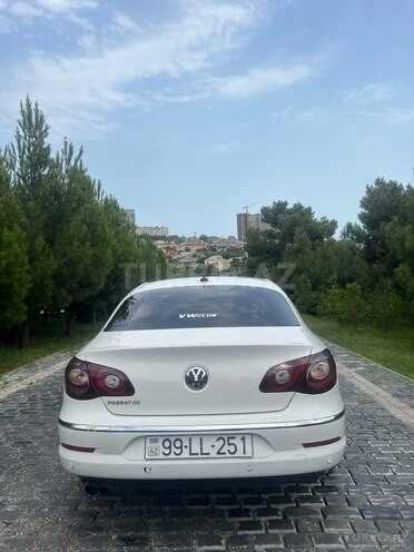Volkswagen Passat CC-2