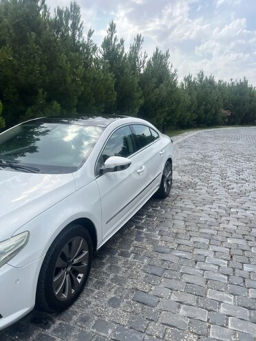 Volkswagen Passat CC-3