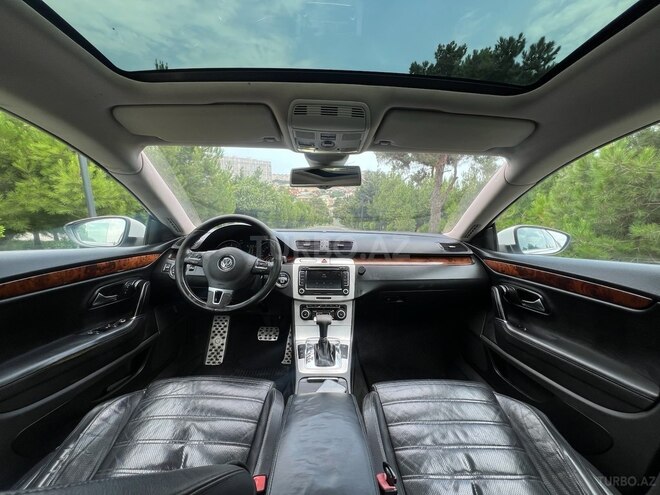 Volkswagen Passat CC-9