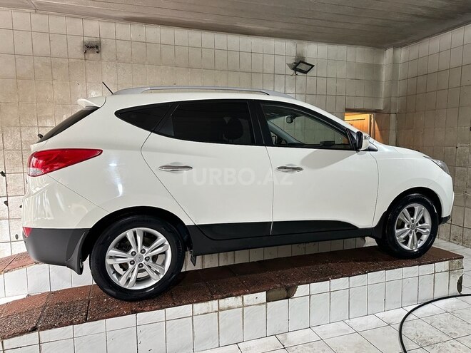 Hyundai ix35 2012, 225,000 km - 2.0 l - Bakı