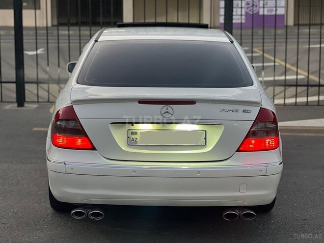 Mercedes E 240 2004, 230,000 km - 2.4 l - Sumqayıt
