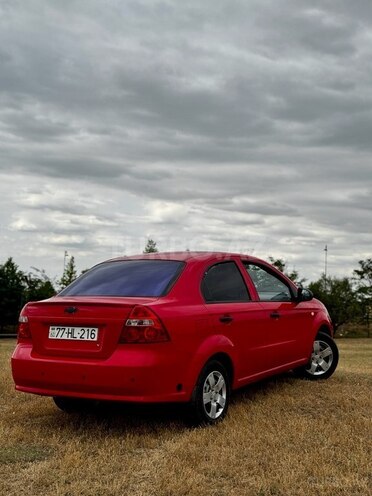 Chevrolet Aveo-4