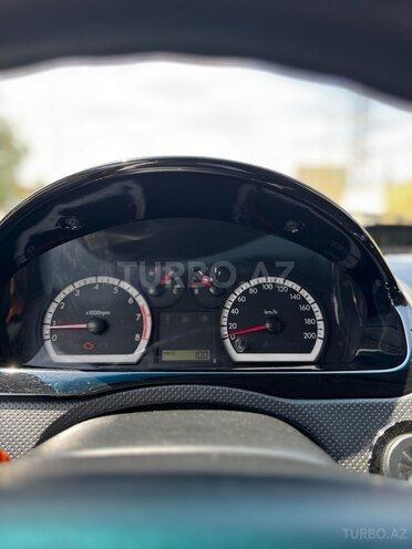 Chevrolet Aveo-13