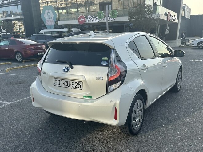 Toyota Aqua 2019, 68,300 km - 1.5 l - Bakı