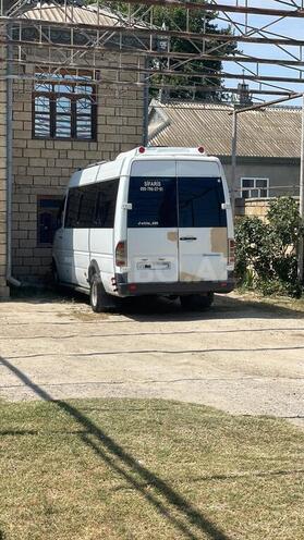 Mercedes Sprinter 412 1995, 56,552 km - 2.9 l - Salyan