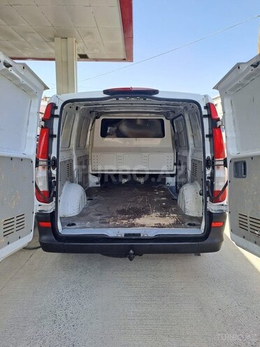 Mercedes Vito 2009, 321,000 km - 2.2 l - Bakı