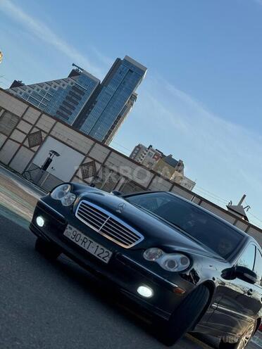 Mercedes C 180 2003, 285,000 km - 1.8 l - Yevlax