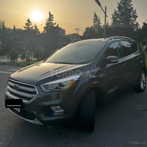 Ford Escape 2017, 110,000 km - 1.5 l - Naxçıvan
