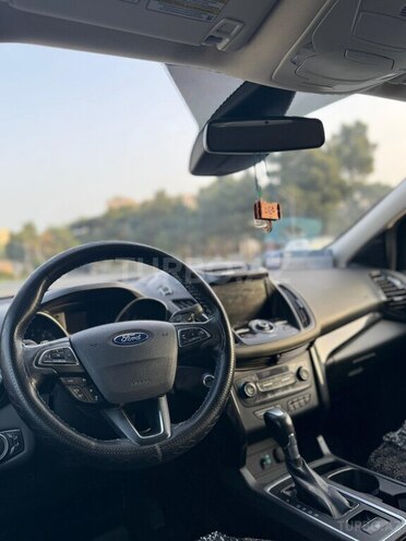 Ford Escape 2017, 110,000 km - 1.5 l - Naxçıvan