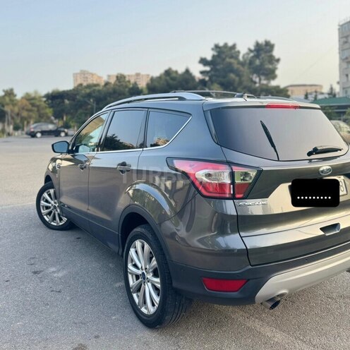 Ford Escape 2017, 110,000 km - 1.5 l - Naxçıvan