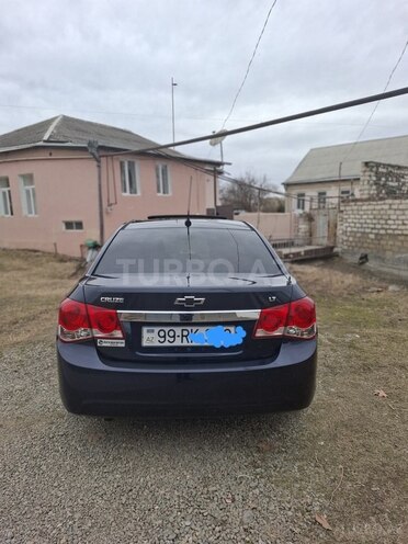 Chevrolet Cruze 2010, 307,385 km - 1.4 л - Qazax