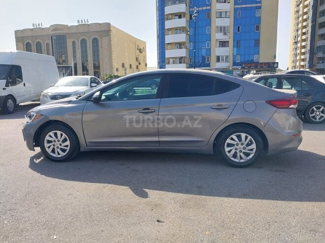 Hyundai Elantra 2017, 234,123 km - 2.0 л - Bakı