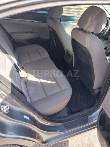 Hyundai Elantra 2017, 234,123 km - 2.0 л - Bakı
