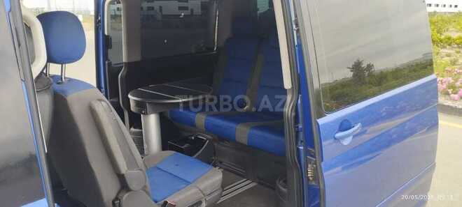 Volkswagen Multivan 2003, 395,000 km - 2.5 l - Qəbələ