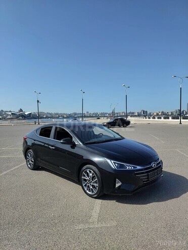 Hyundai Elantra 2019, 58,000 km - 2.0 l - Bakı