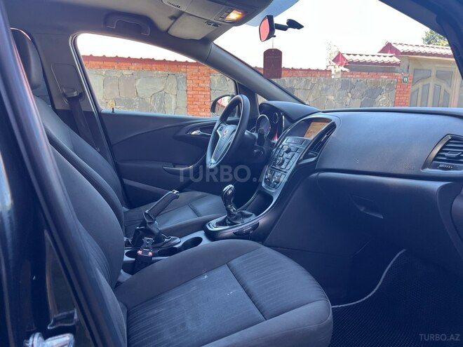 Opel Astra 2012, 276,000 km - 1.3 l - Bakı