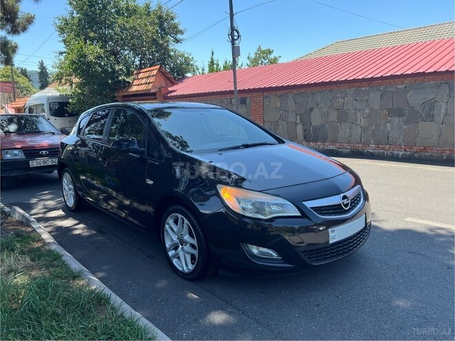 Opel Astra 2012, 276,000 km - 1.3 l - Bakı