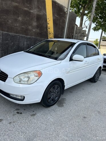 Hyundai Accent 2010, 268,456 km - 1.4 l - Bakı