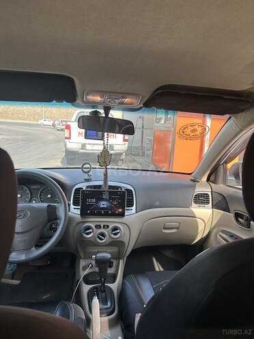 Hyundai Accent 2010, 268,456 km - 1.4 l - Bakı