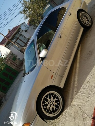 BMW 520 2000, 264,678 km - 2.2 l - Bakı