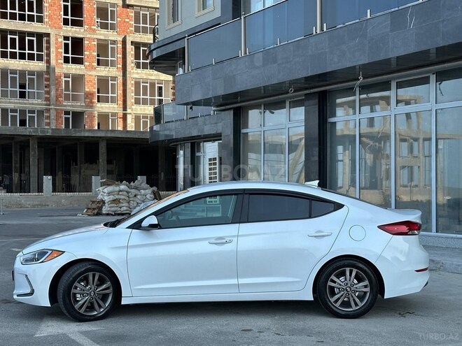 Hyundai Elantra 2016, 138,000 km - 2.0 l - Sumqayıt
