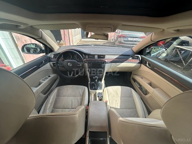 Skoda Superb 2011, 211,157 km - 2.0 l - Bakı