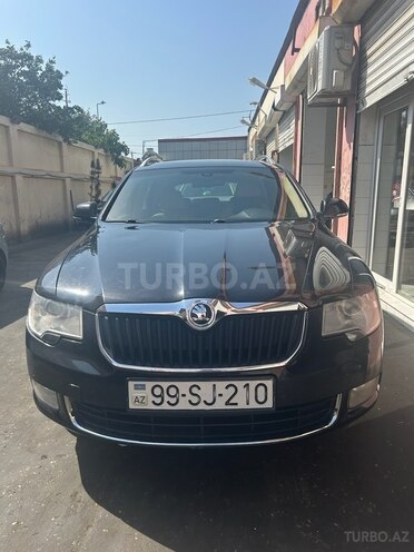 Skoda Superb 2011, 211,157 km - 2.0 l - Bakı