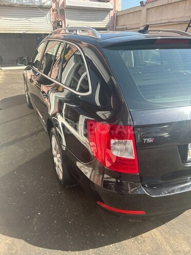 Skoda Superb 2011, 211,157 km - 2.0 l - Bakı