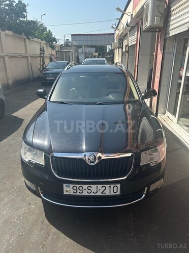 Skoda Superb 2011, 211,157 km - 2.0 l - Bakı