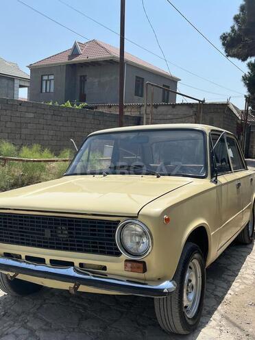 LADA (VAZ) 21011 1980, 95,000 km - 1.3 l - Bakı