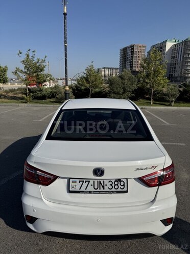 Changan  2021, 58,000 km - 1.6 l - Bakı