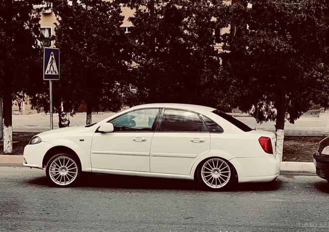 Daewoo Gentra 2013, 414,000 km - 1.5 l - Bakı